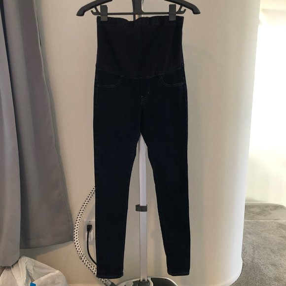 Motherhood Maternity Long Sleeve Top Cold Shoulder Pink and Dark Blue Jeans - Picture 5 of 7